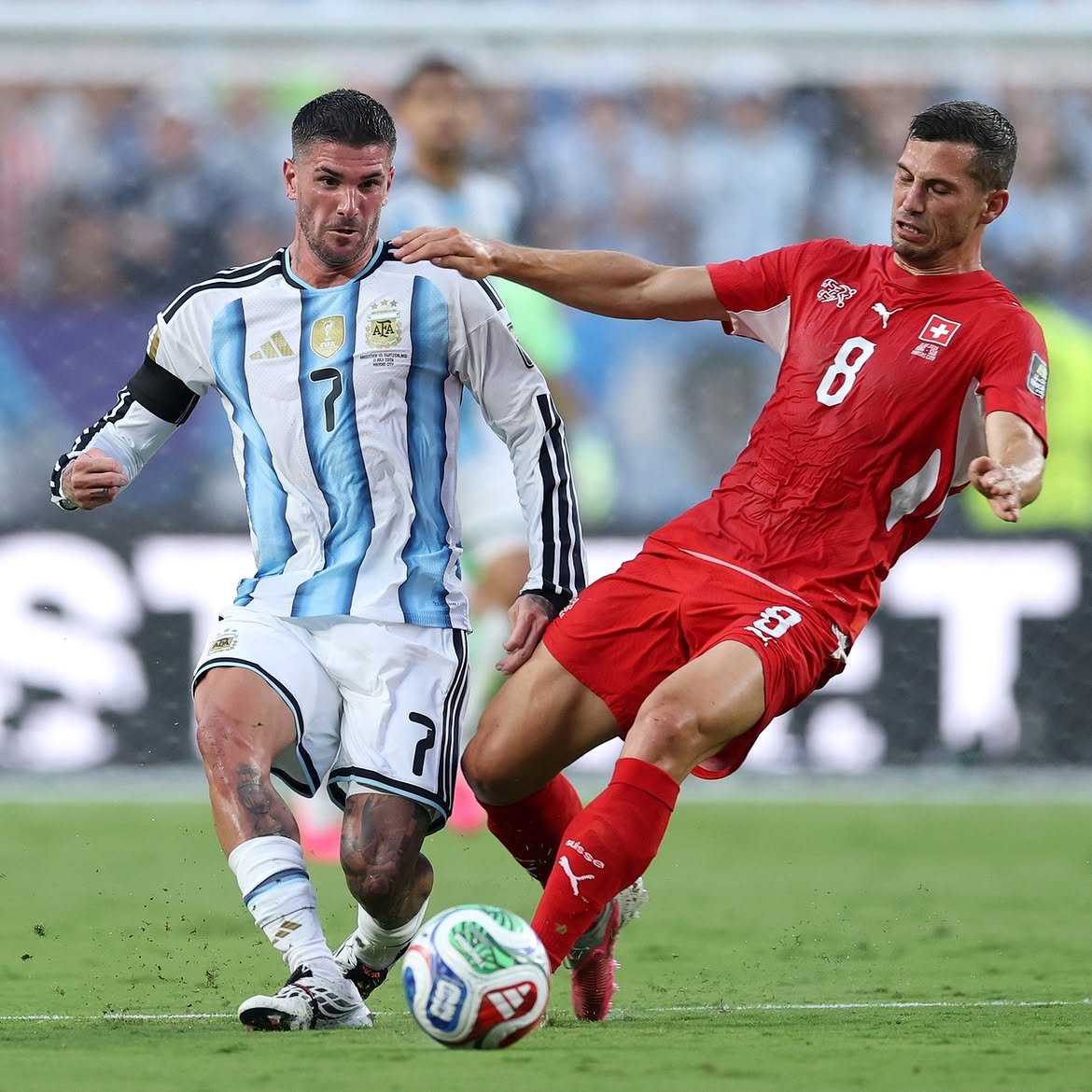 🏆 #FIFAWorldCup🗓 Cuartos de Final⚽️ #Argentina 🇦🇷 1 - Suiza 🇨🇭 0¡En juego el segundo tiemp 🏆 #FIFAWorldCup🗓 Cuartos de Final⚽️ #Argentina 🇦🇷 1 - Suiza 🇨🇭 0¡En juego el segundo tiemp